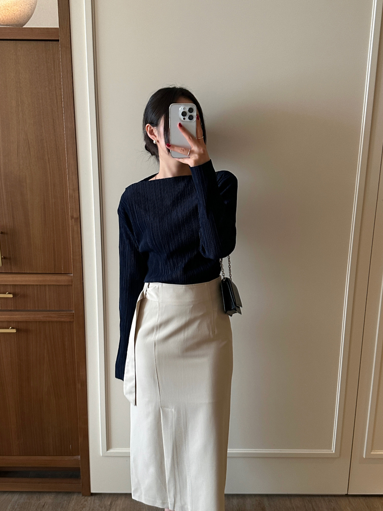 [🕊️SS]The Softly Pleated Blouse