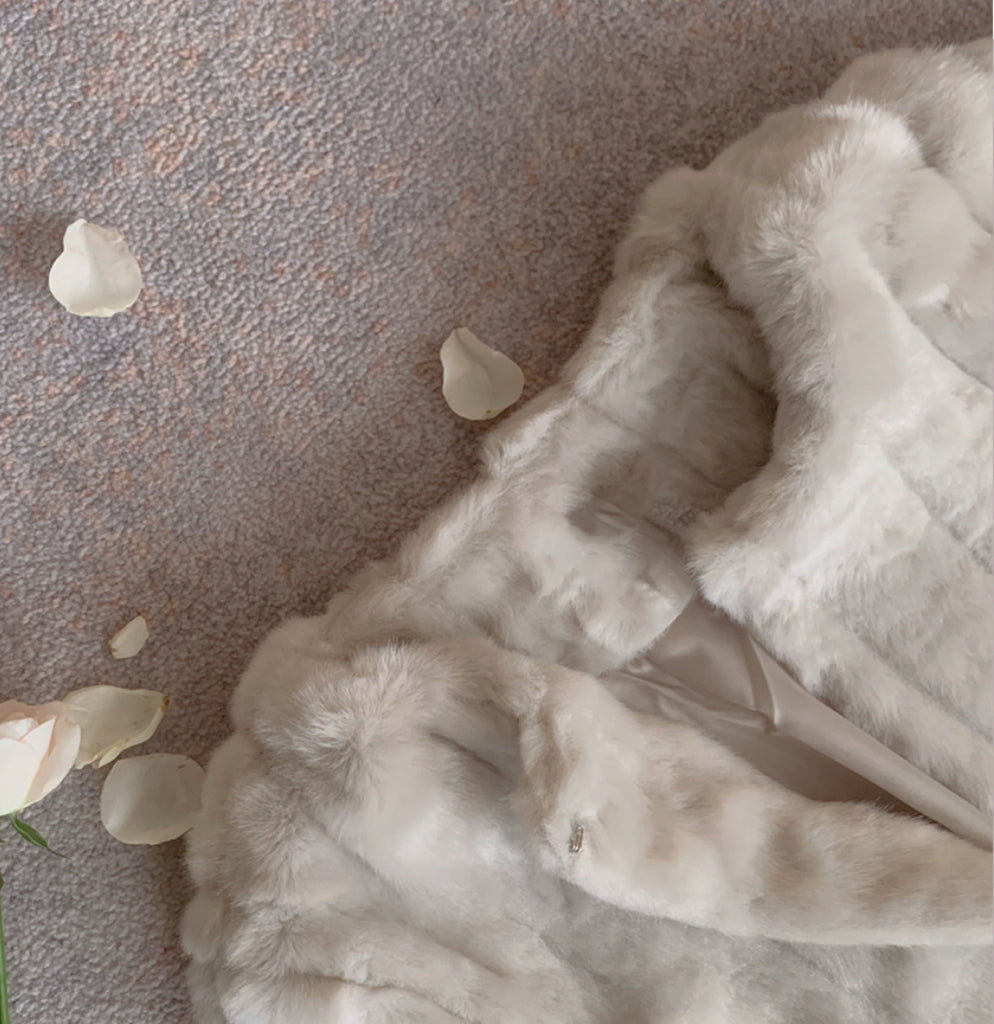 [🍂F/W] Poise Eco-friendly Fur Coat