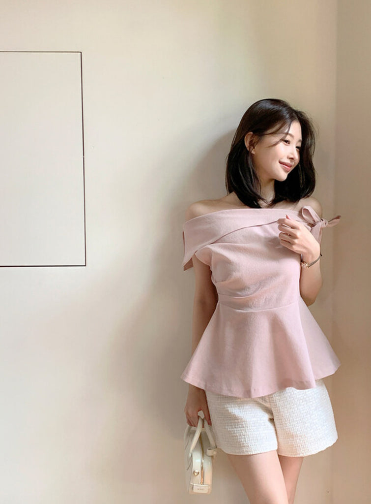 [🌷S/S] Off-Shoulder Bow Flared Blouse