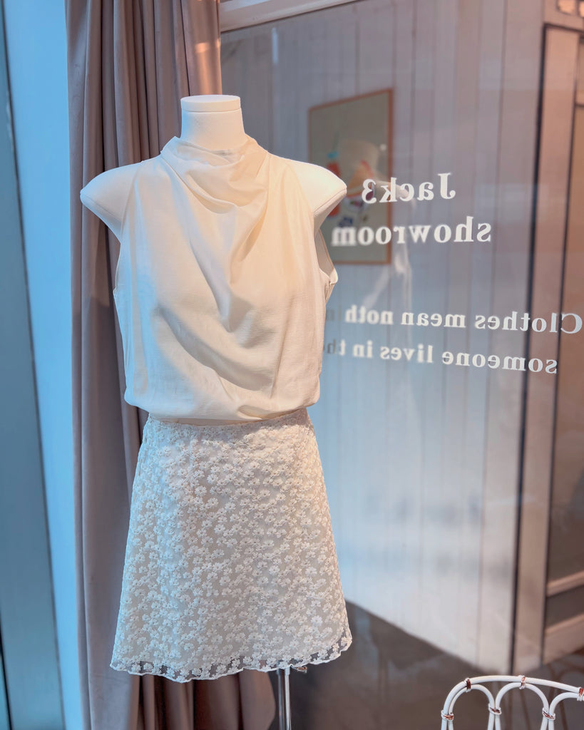 [🌷S/S] Daisy Embroidery Skirt🌼BEST