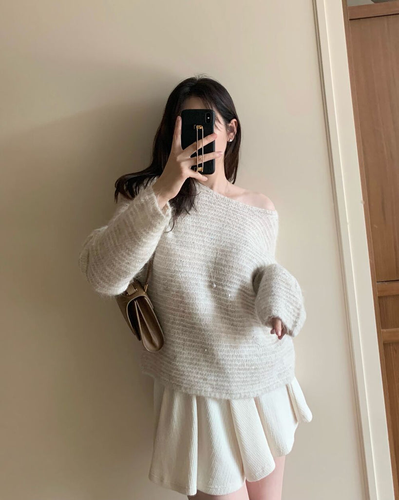 [🍂F/W] White Sequined Knit