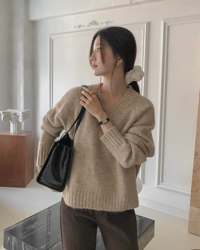 [🍂F/W] Simple V-neck Wool Knit Top