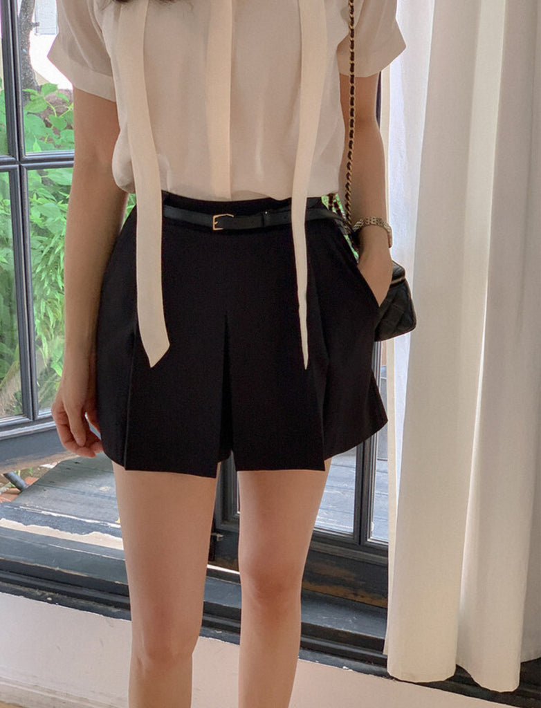 [🕊️SS] Daily Pleated Culottes Shorts