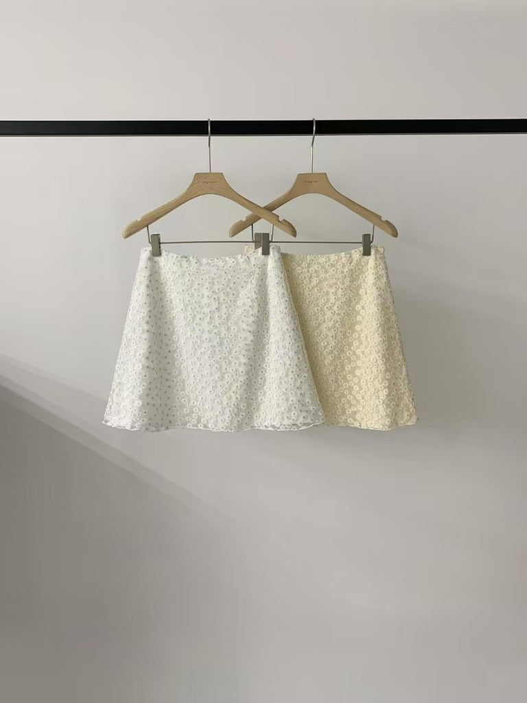 [🌷S/S] Daisy Embroidery Skirt🌼BEST