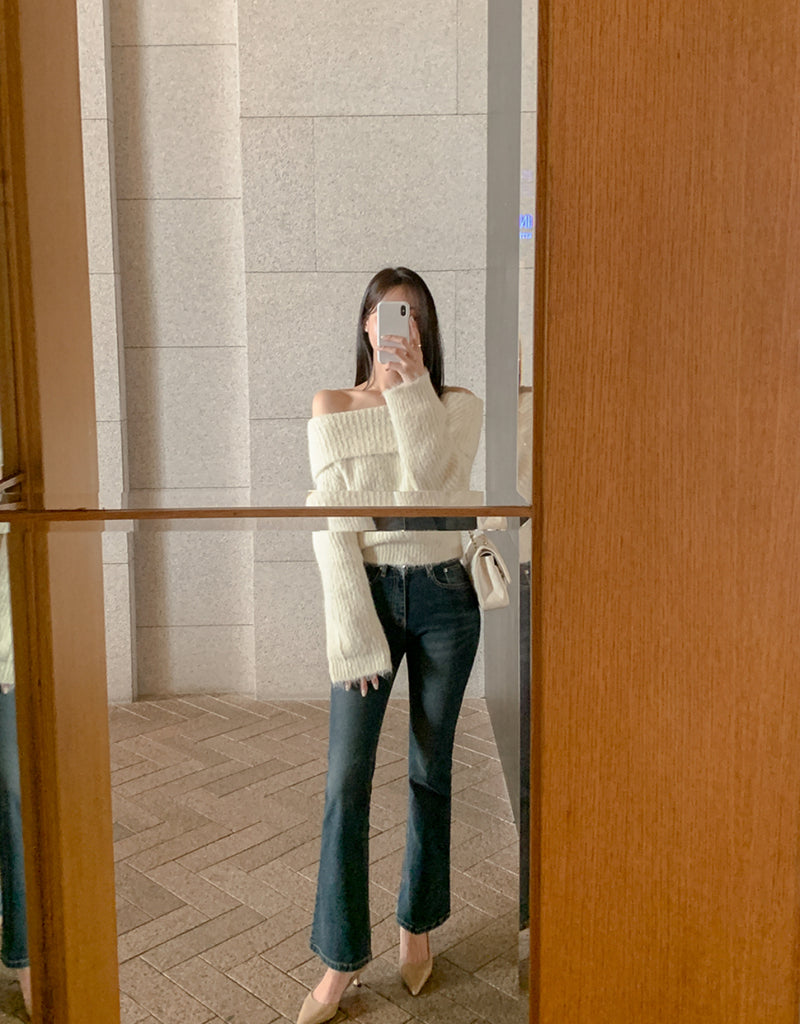 [🍂F/W] Jennie Softly Off-Shoulder Sweater