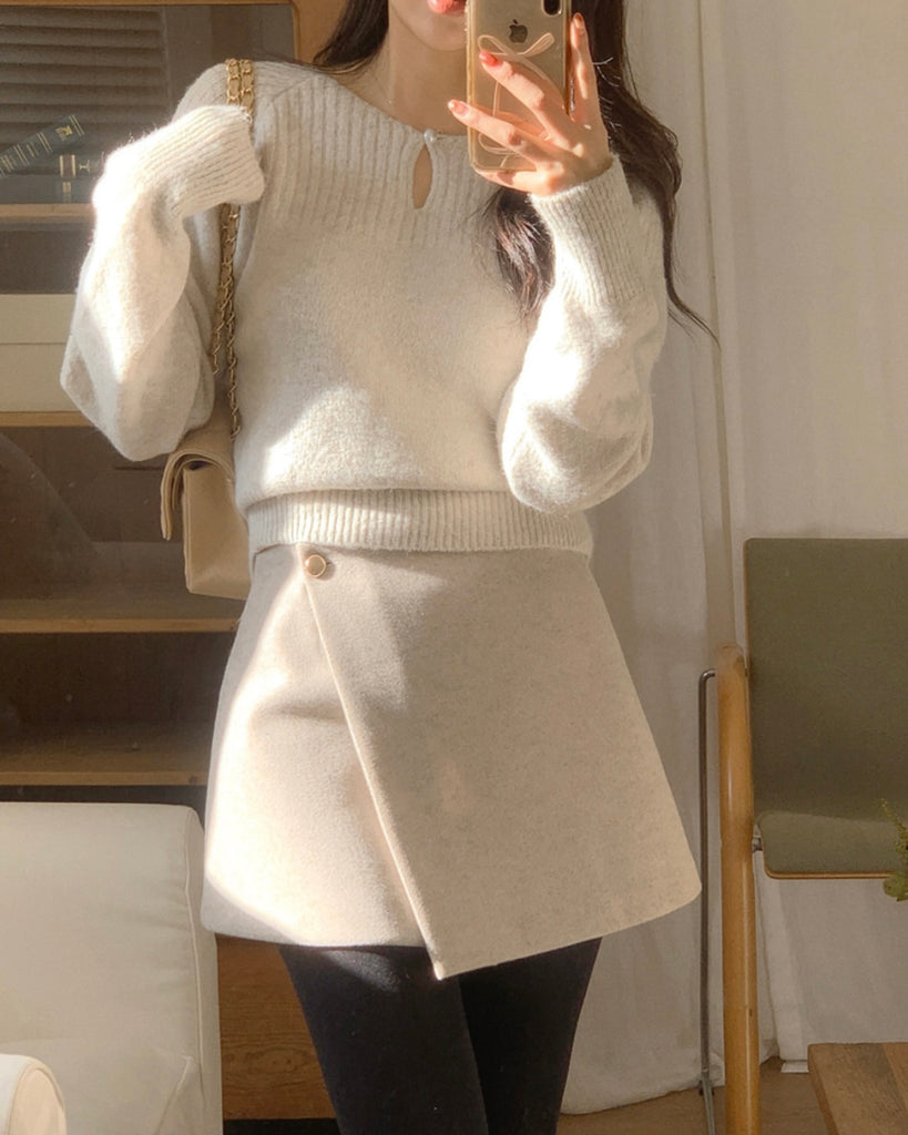 [🍂F/W] Luna Pearl Button Knit