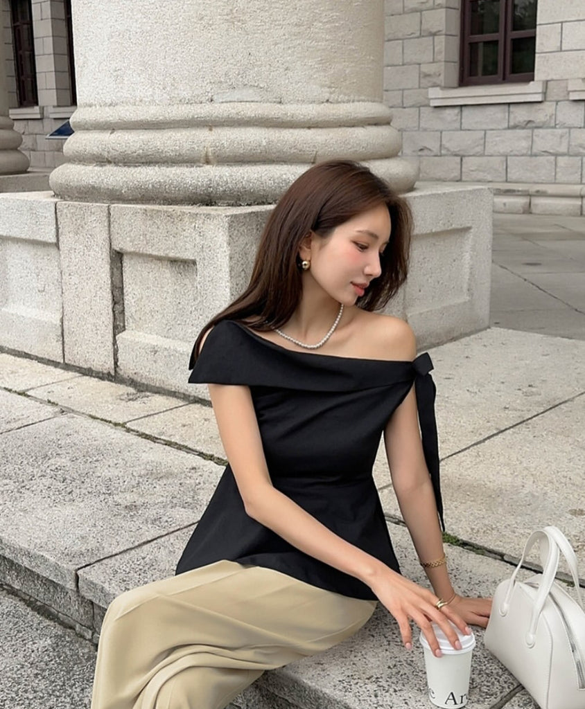 [🌷S/S] Off-Shoulder Bow Flared Blouse