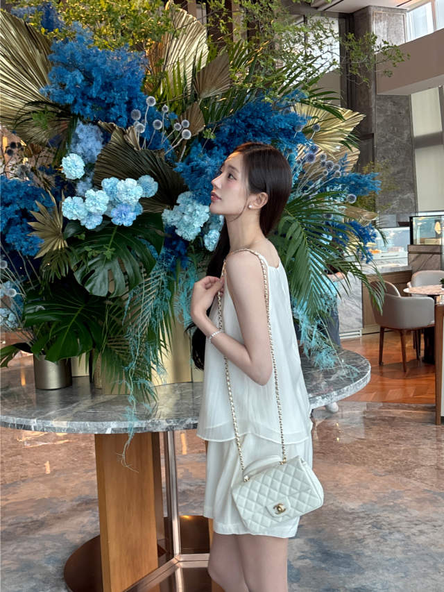 Moet Glow Tencel Set-up