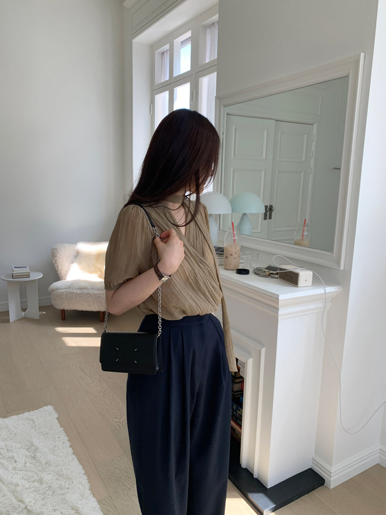 [🕊️SS] The Fairy Softly Pleated Blouse