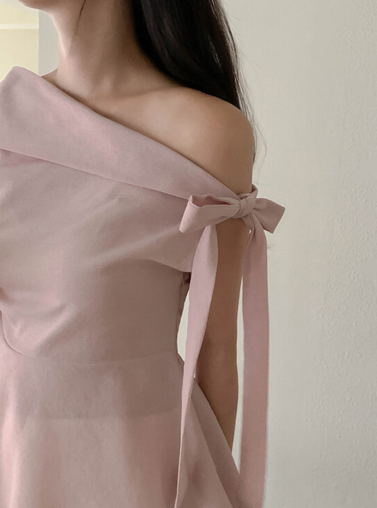 [🌷S/S] Off-Shoulder Bow Flared Blouse