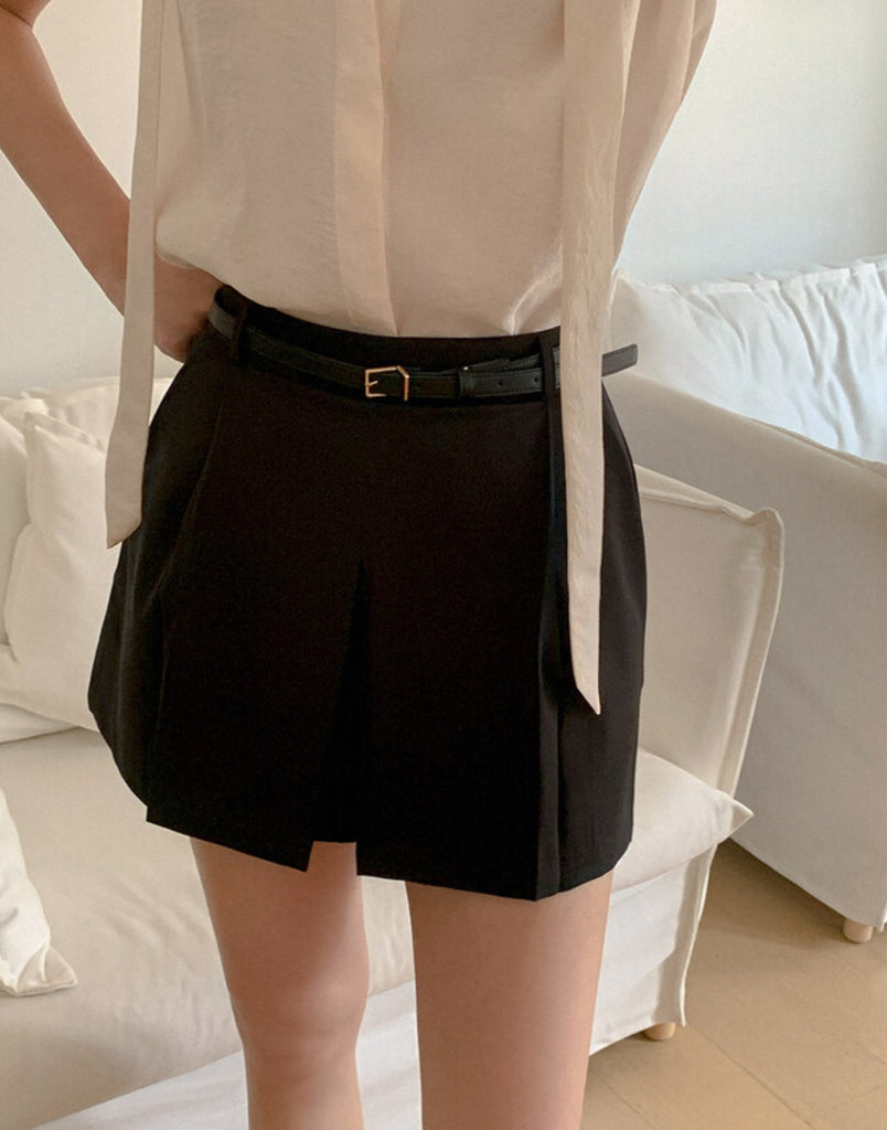 [🕊️SS] Daily Pleated Culottes Shorts