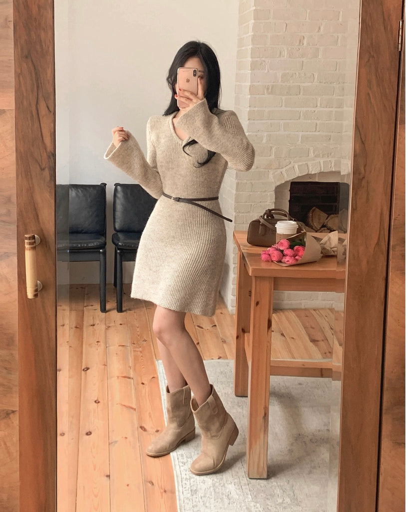 [🍂F/W] V-neck Knitted Mini Dress (不附腰帶)
