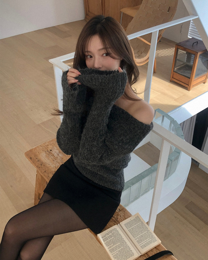 [🍂F/W] Jennie Softly Off-Shoulder Sweater