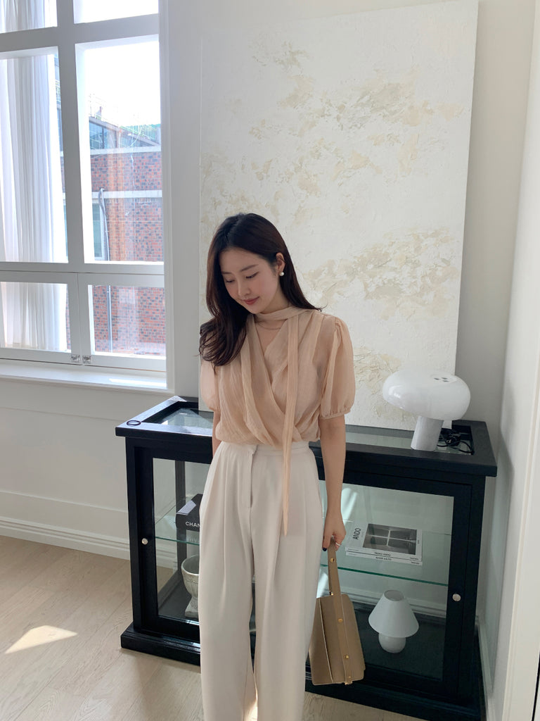 [🕊️SS] The Fairy Softly Pleated Blouse