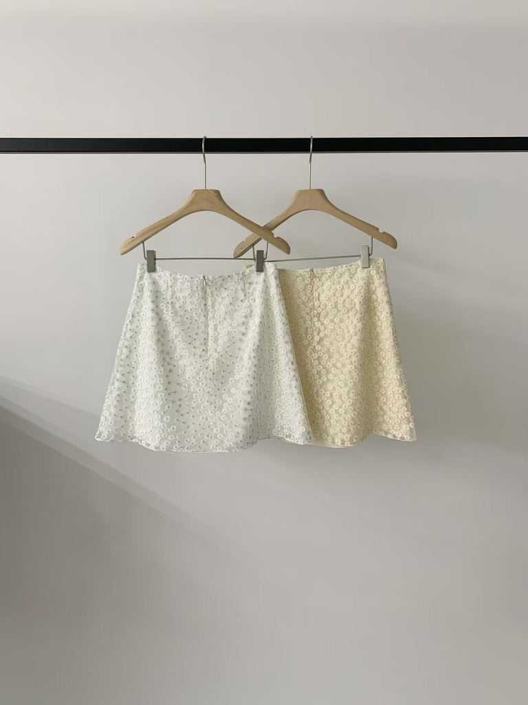[🌷S/S] Daisy Embroidery Skirt🌼BEST