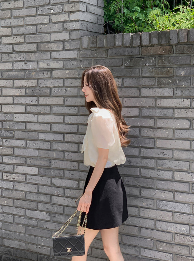 [🌷S/S] See-Through Bowknot Puff Blouse