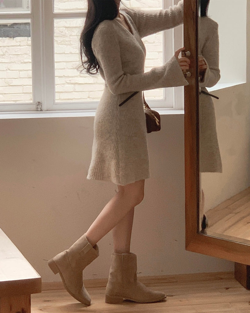 [🍂F/W] V-neck Knitted Mini Dress (不附腰帶)