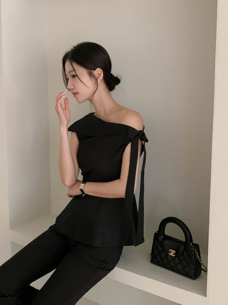 [🌷S/S] Off-Shoulder Bow Flared Blouse